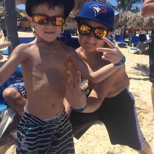 Meet your Posher, Charles